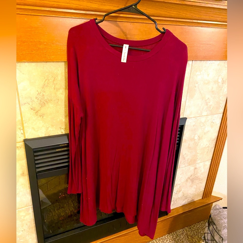 Women’s Vanilla Bay long sleeve maroon dress size large